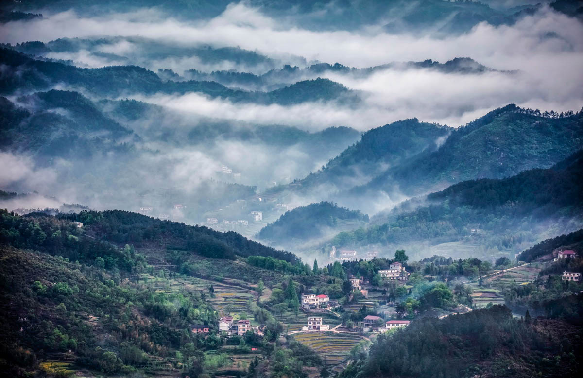 劉平 美麗鄉(xiāng)村.jpg