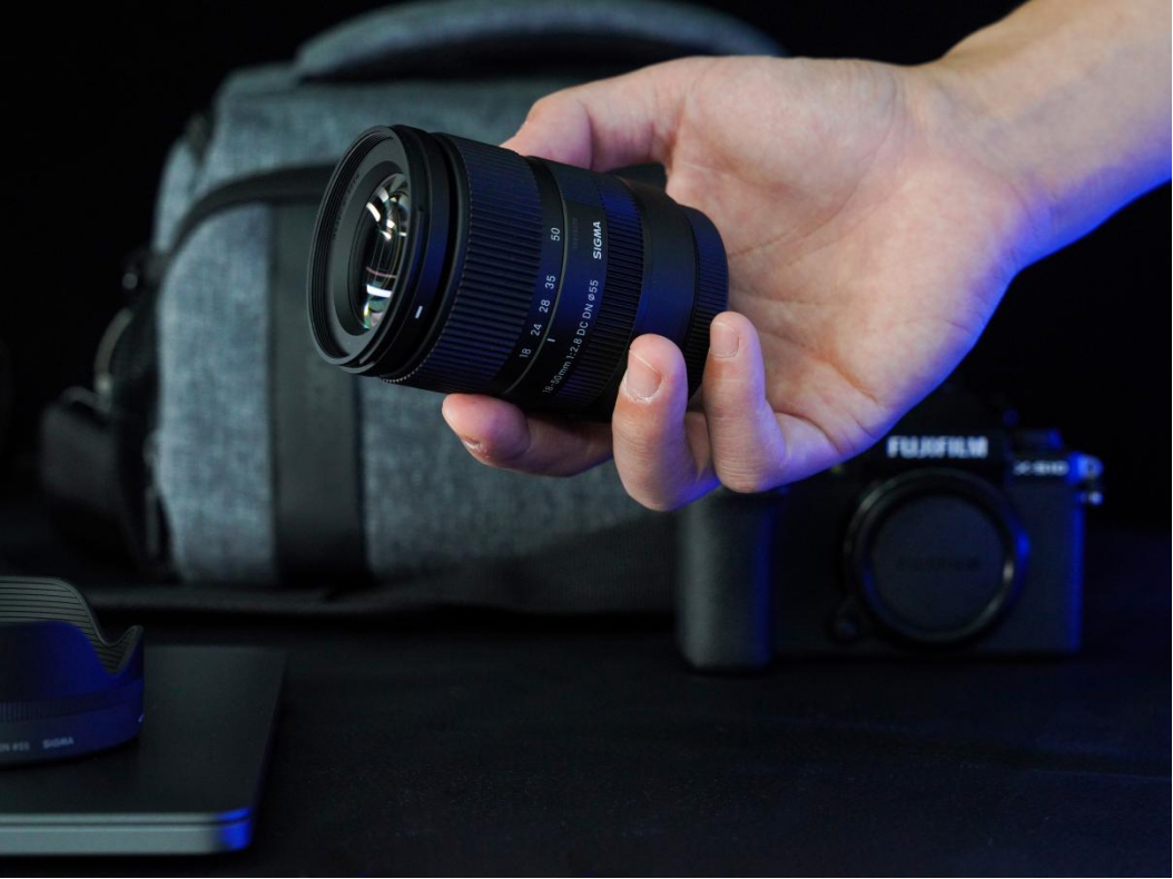 【新品推文】別催了，這次它真的來(lái)了！X卡口 18-50mm F2 拷貝.8 DC DN436.jpg