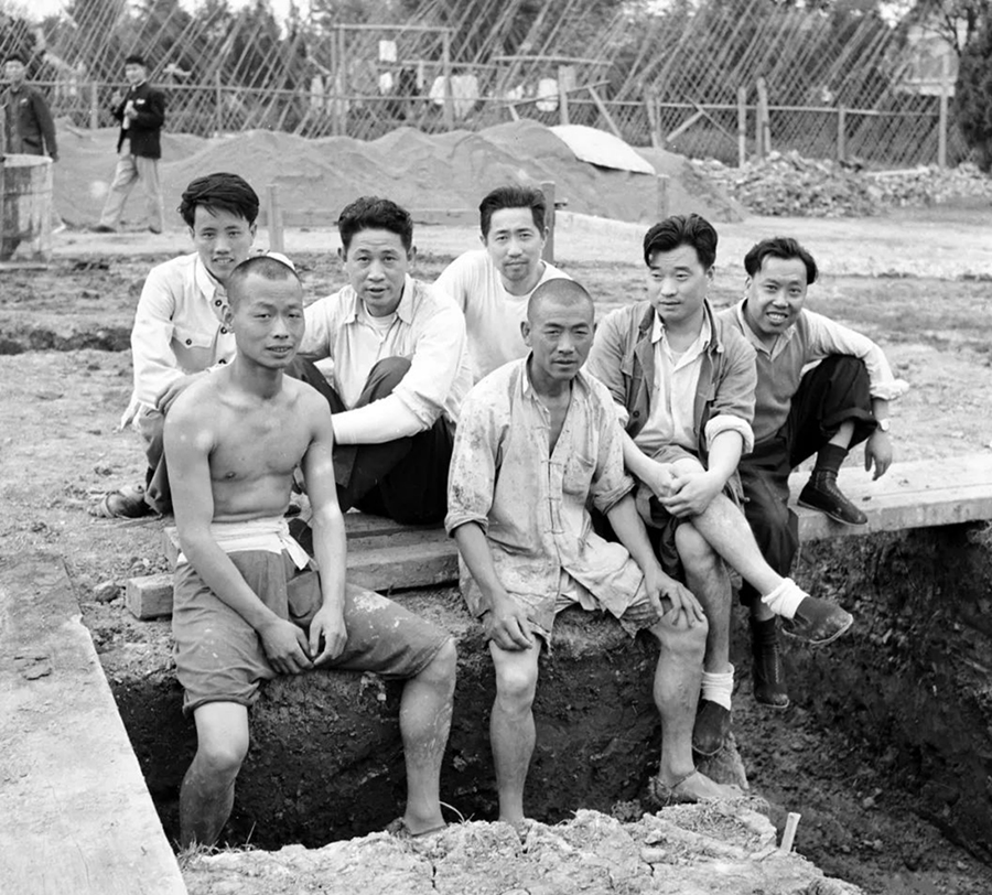 作為新中國第一代女攝影師3634 拷貝.jpg