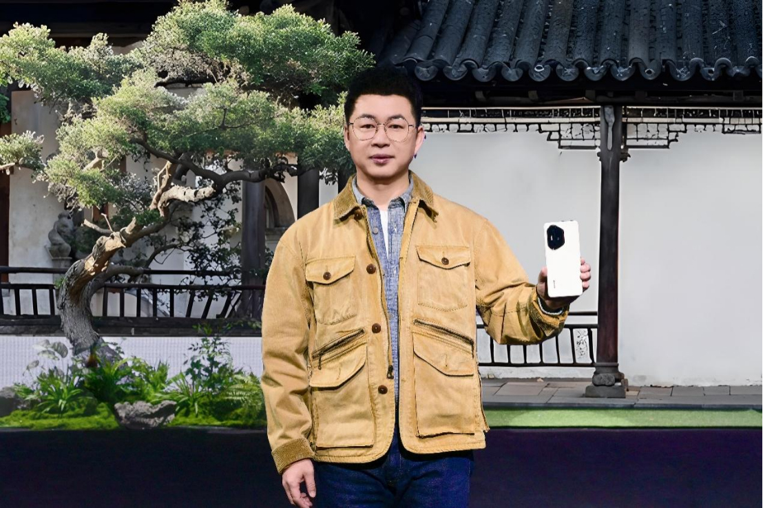 【產(chǎn)品新聞】AI旅拍神器榮耀300系列正式發(fā)布，打造史上最強數(shù)字系列282 拷貝.jpg
